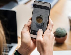 TREND-SOCIAL-MEDIA-2019-STORIE